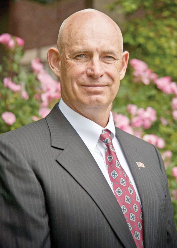 Leonhardt discusses Ohio River, attends Parkersburg fundraiser News